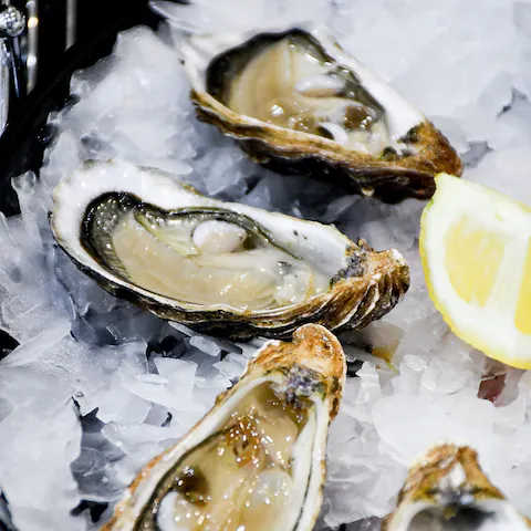 Try some freshly caught oysters at the local market, five minutes away 