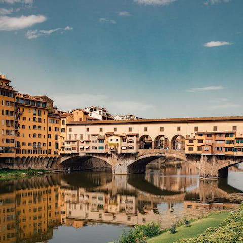 Stay a short stroll away from the Ponte Vecchio and the Arno River