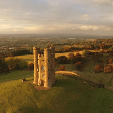 Explore the beauty of the Cotswolds, all at your fingertips