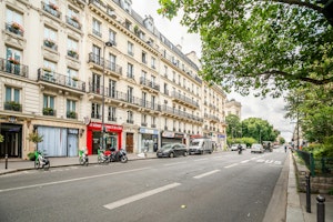 Rive Gauche image 7