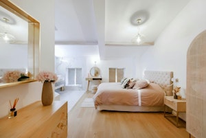 Grand Love image 2