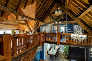 The Honeyed Barn image 14