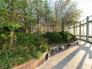 Thames Heights image 10