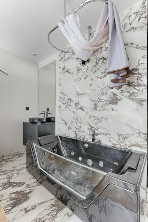 L'Appartement Rouge image 10