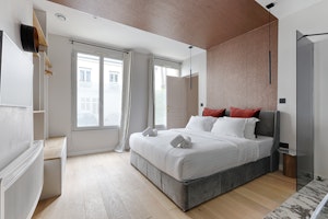 L'Appartement Rouge image 5