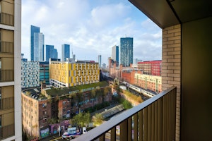 Northern Luxury image 8