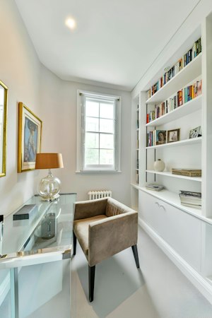 Grand Mansion image 10