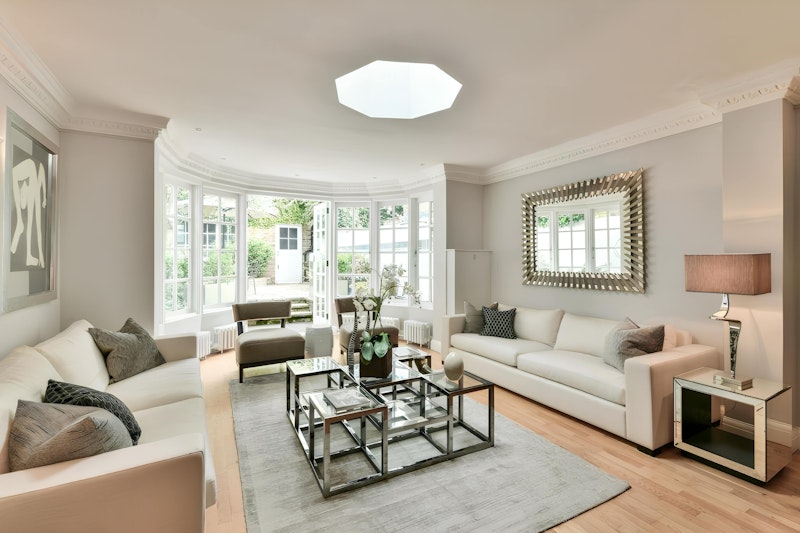 Grand Mansion main image