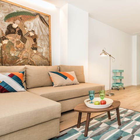 Kick back in the living area with a glass of Spanish wine after a long day of sightseeing