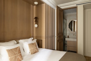 Parisian Splendor image 6