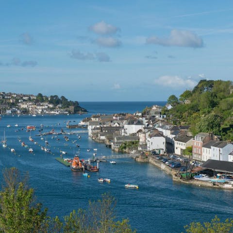 Stay in picturesque Fowey, with shops and restaurants within a five-minute walk
