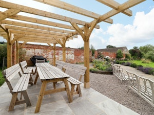 The Cotswold Farm image 13