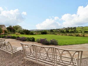 The Cotswold Farm image 5