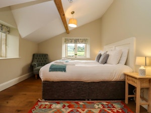 The Cotswold Farm image 3