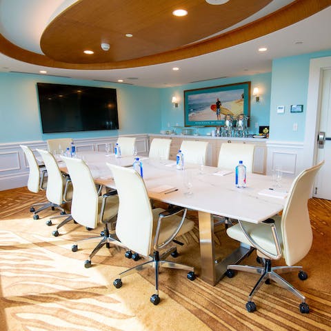 Get down to business in the onsite office suites and meeting rooms