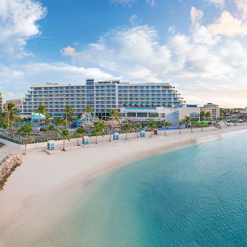 Stay on the beachfront from your luxurious location in the Bahamas