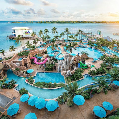 Set yourselves free on the resort's waterpark