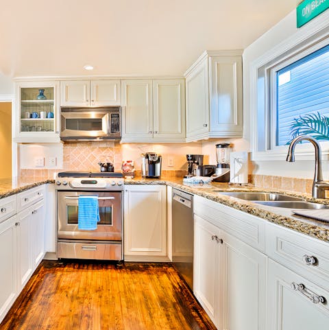 Whip up fresh family favourites in the open kitchen – Ralphs is a four-minute walk if you've forgotten a vital ingredient