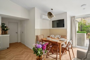 Auteuil in Bloom image 1