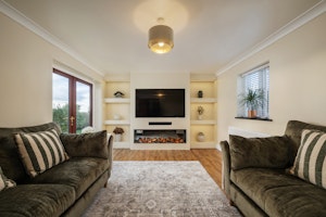 Rock & Scone image 1