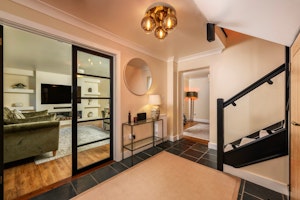 Rock & Scone image 5