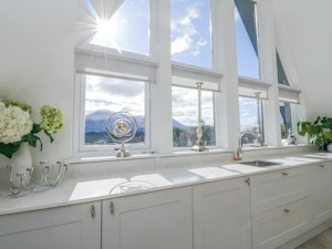 Scenic Mountains image 10