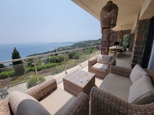 Riviera View image 14