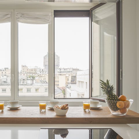 Rustle up breakfast with this incredible view of the city