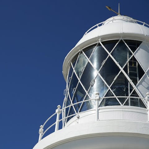 Stay at the foot of a lighthouse built in 1900