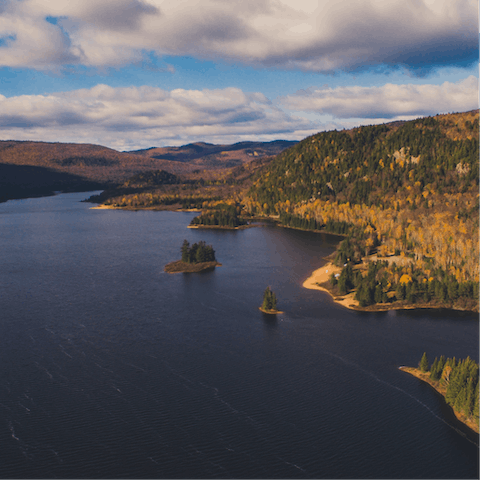 Discover the sprawling mountains and lakes of Mont Tremblant