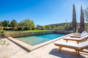 Lourmarin Retreat image 14