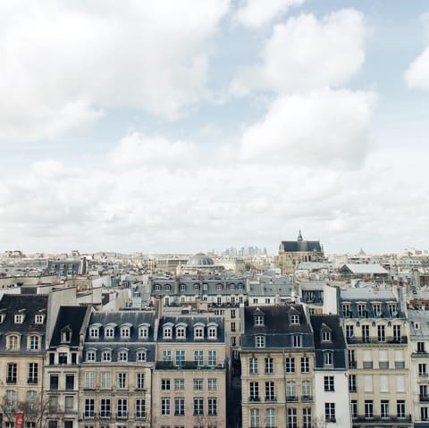 Stay in the 16th arrondissement and fall in love with Paris