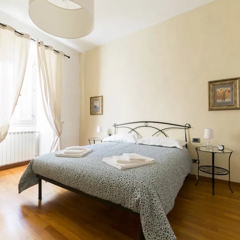 Wake up in the comfortable bedrooms feeling rested and ready for another day of Florence sightseeing