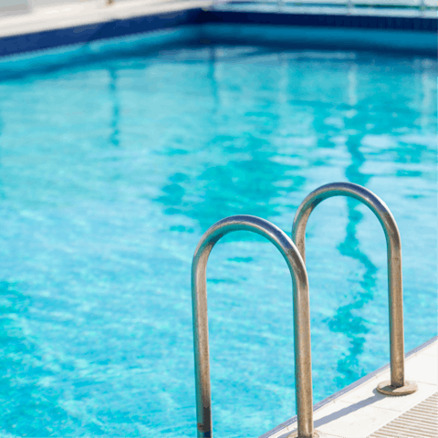 Take advantage of the communal swimming pools and outdoor jacuzzis