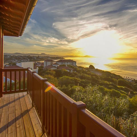 Witness stunning sunsets over Lake Annecy from your balcony