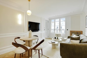 Parisian Splendour image 11