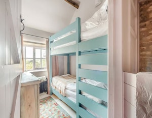 Cottage Hideaway image 14