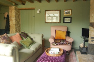 Cottage Hideaway image 11