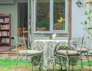 Cottage Hideaway image 8