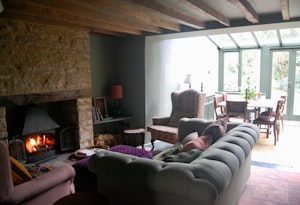 Cottage Hideaway image 7