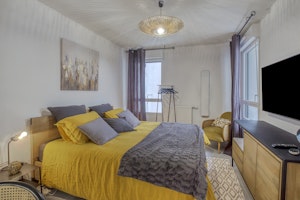 Chez Voltaire image 4