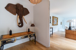 Alma Mansion image 8