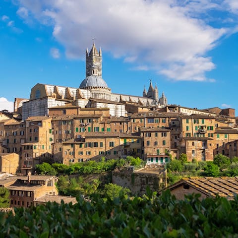 Take a day-trip to Siena to take in the historic sights – it’s within easy driving distance