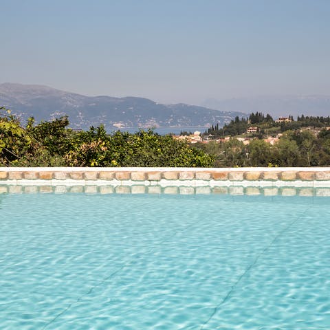 Go for a swim in the private pool and admire the spectacular scenery 