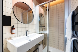 The Art Deco Atelier image 12