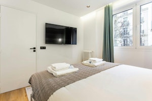 Saint-Martin Modern image 7