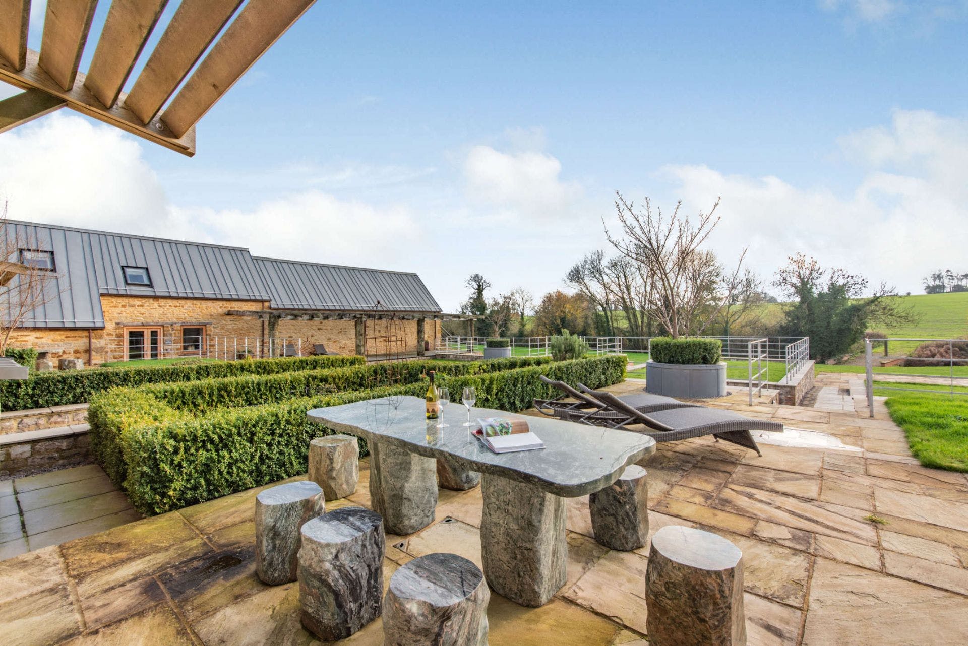 Compass Cottage, Oxfordshire, England Plum Guide