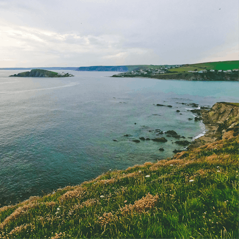 Stay in Thurlestone, a short drive from Bantham Beach