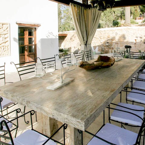 Make the most of your outdoor dining room