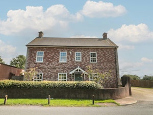 Somerset Apples image 1